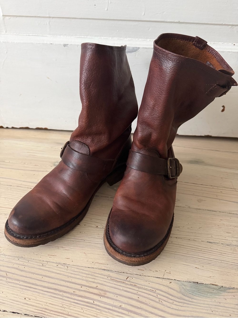 Frye Veronica Flex Short Leather Boot - Brown - Picture 5 of 10